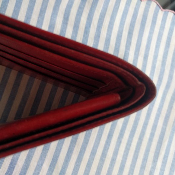 Louis Vuitton Epi All Leather Red Wallet - Picture 8 of 8